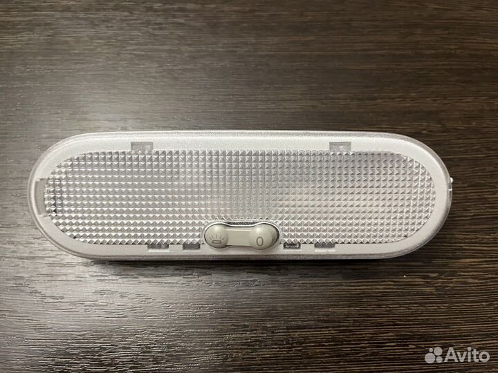 Плафон освещения салона Лада Ларгус оригинал