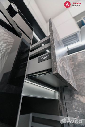 Кухонный гарнитур угловой