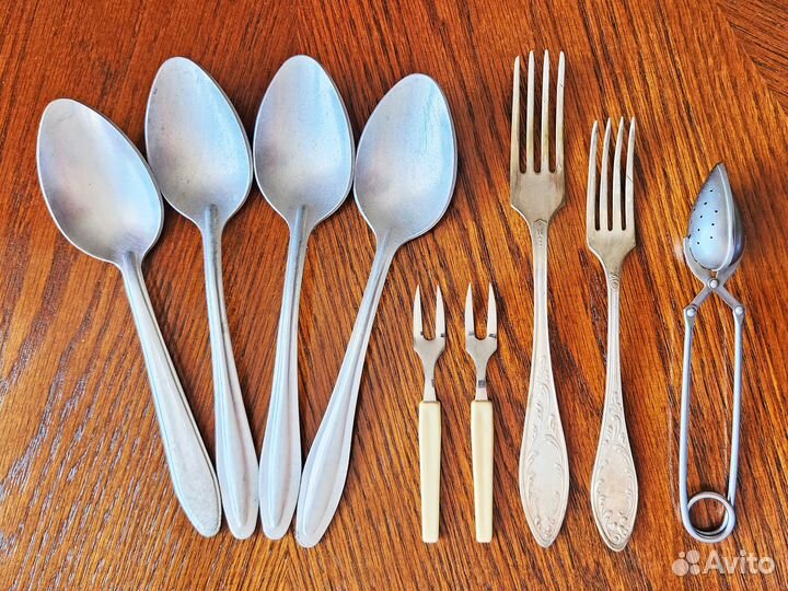 Кухонная утварь, ножи, вилки, ложки