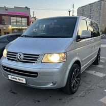 Volkswagen Multivan 2.5 MT, 2007, 199 000 км, с пробегом, цена 1 400 000 руб.