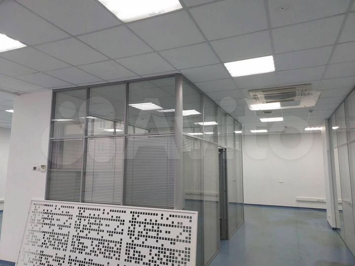 Сдам офисное помещение, 168.1 м²