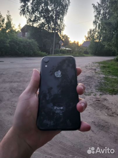 iPhone Xr, 64 ГБ