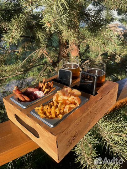 Столик- поднос для пенного или пивной столик