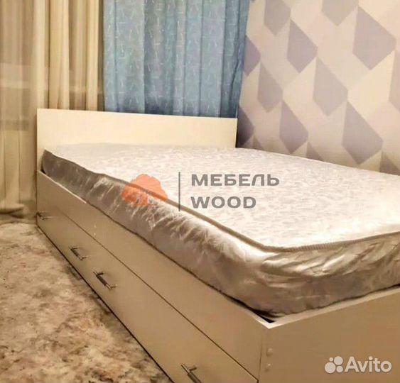 Кровать двуспальная 160х200