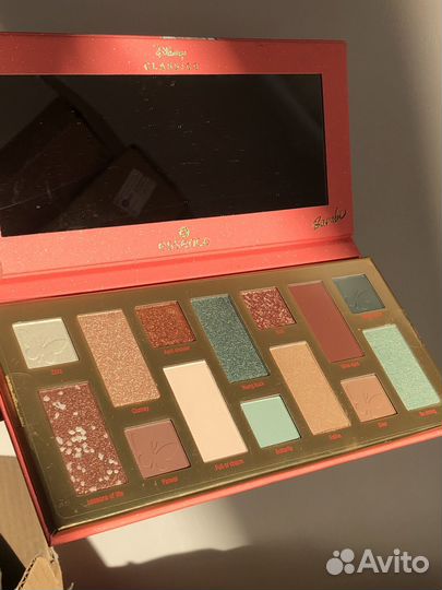 Палетка теней Essenсe Disney Classics Bambi