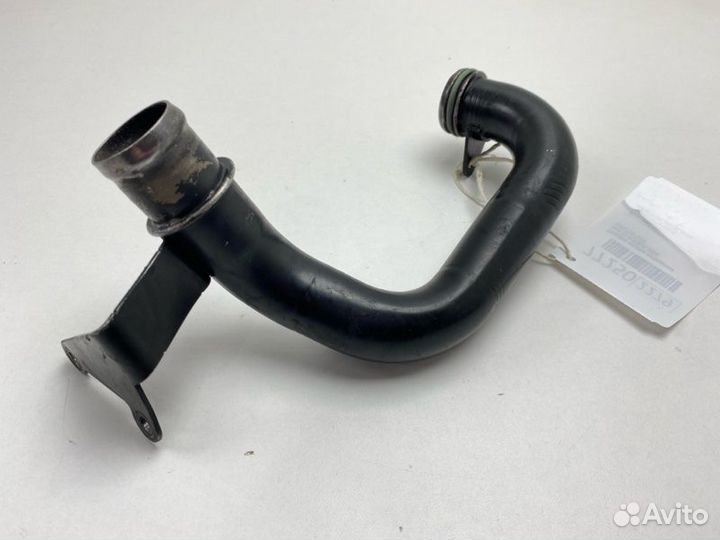 Патрубок системы охлаждения Audi Q7 4LB BUG 2006