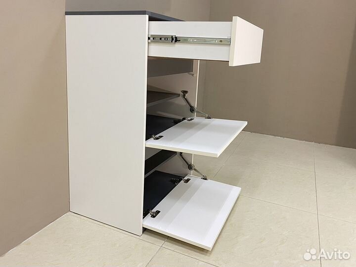 Тумба в прихожую