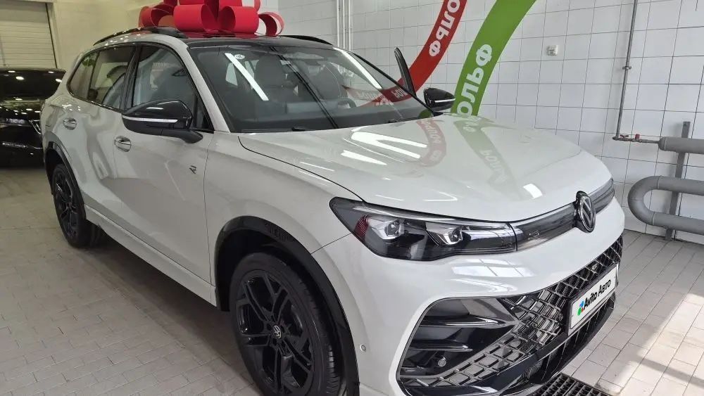 Volkswagen Tiguan L: фото владельца