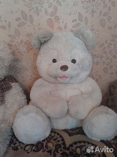 Большие плюшевые медведи