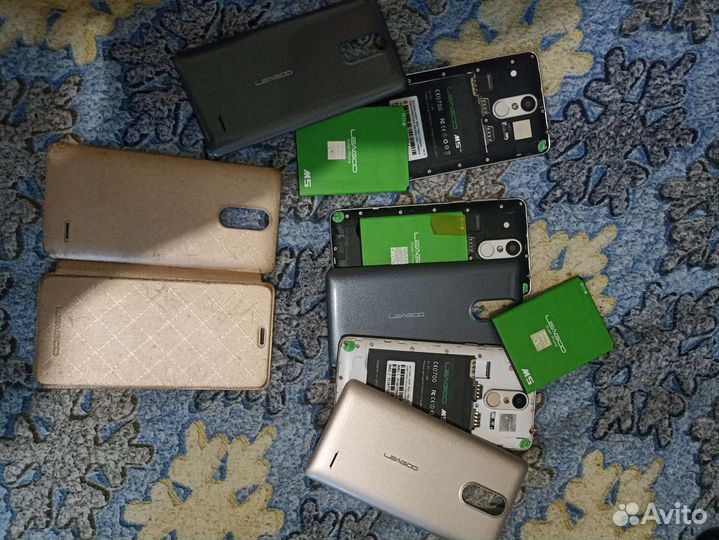 Телефон Leagoo M5