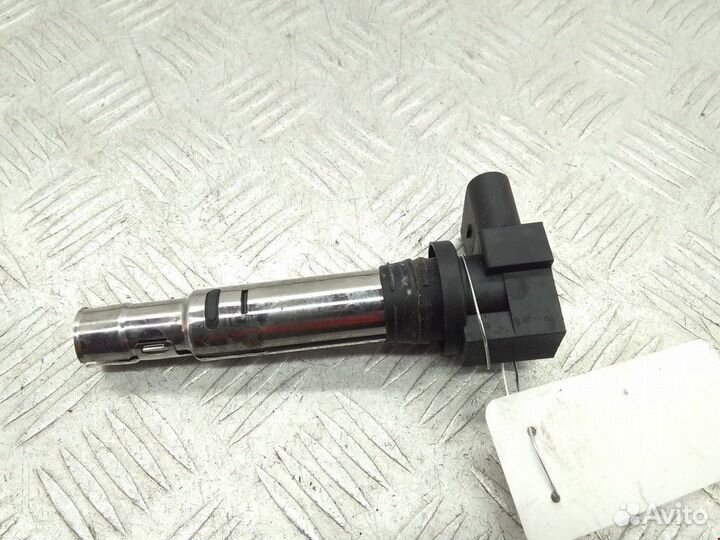 Катушка зажигания Volkswagen Golf 4 2004