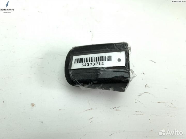 Колпачок (заглушка) ручки двери на Mercedes W202 (C)