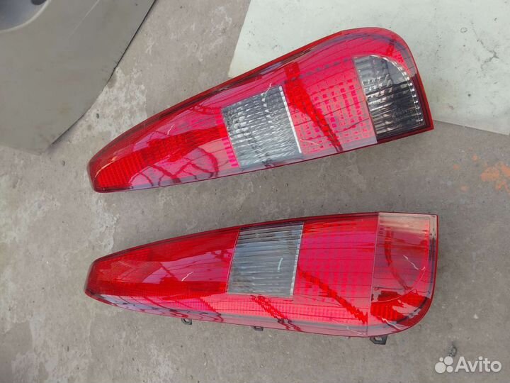 Задний фонарь Ford fusion