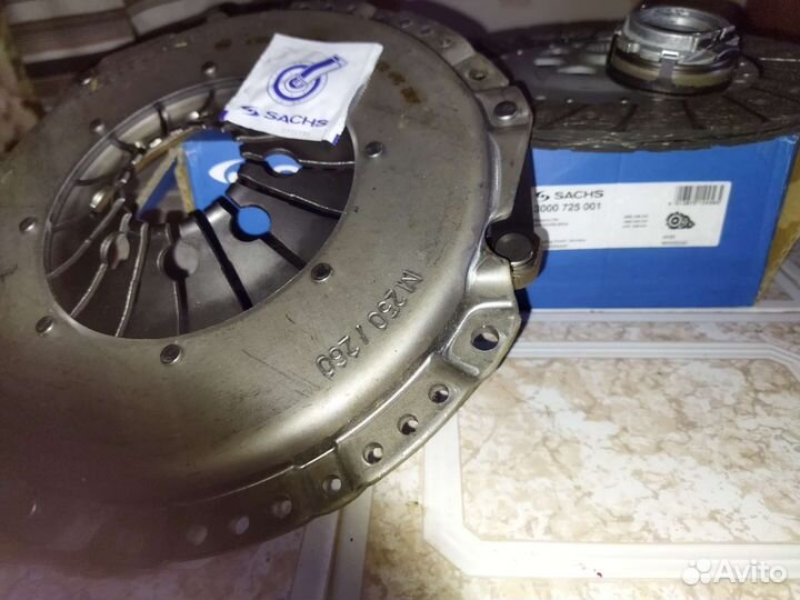 Запчасти на Мерседес