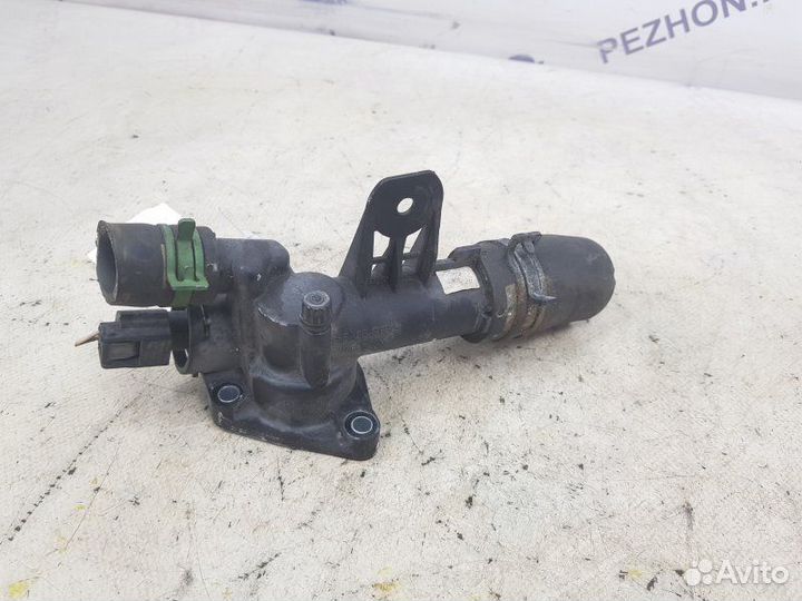 Корпус термостата Renault Megane