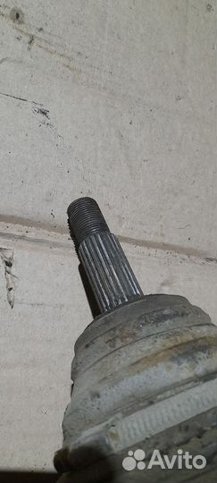 Привод левый пассат Б3