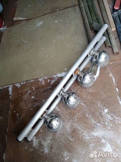 Люстра дополнительного света