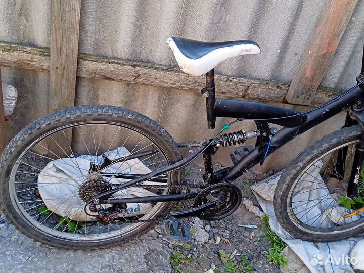 Велосипед на 24 колесах читайте описание