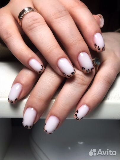 Маникюр/ педикюр Весенний