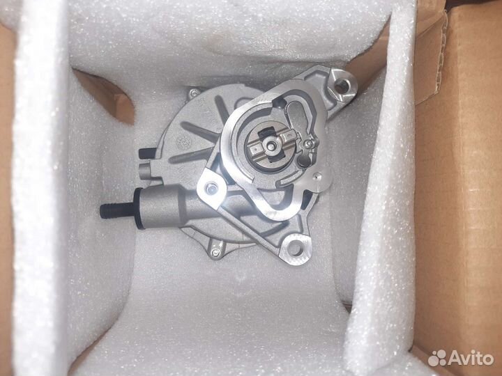 Вакуумный насос Газель двигатель Cammins 2.8