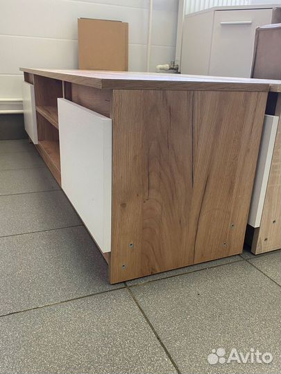 Тумба под телевизор