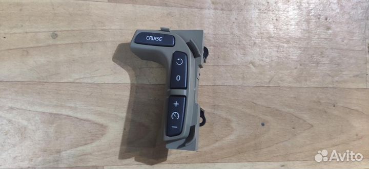 Кнопка круиз контроля Volvo S80 XC70 V70