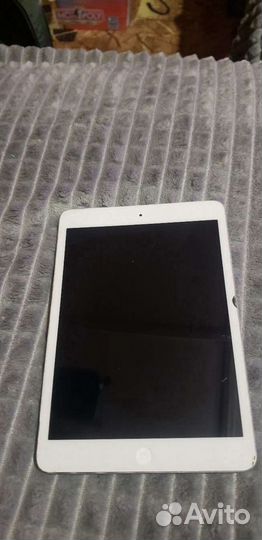 Apple iPad mini 16g White с сим 4G (LTE)