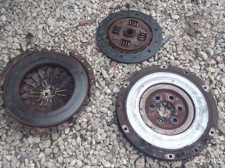 Маховик сцепление Фольксваген Гольф 2 Джетта 2