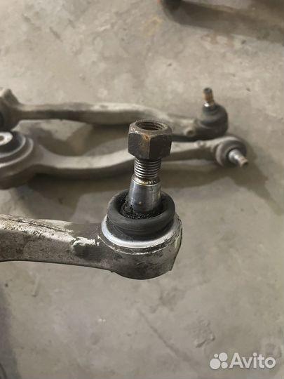 Рычаг передний w204