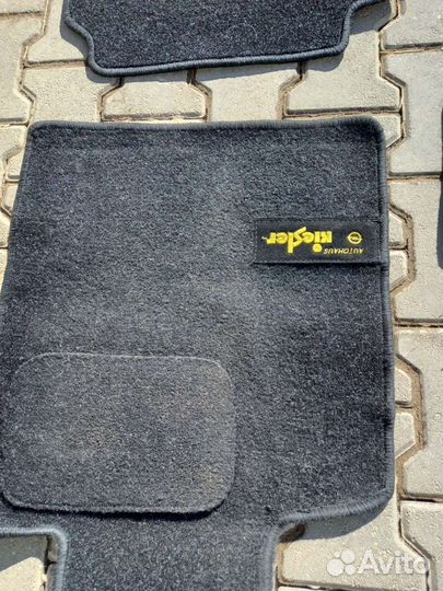 Коврики ворсовые вектра с