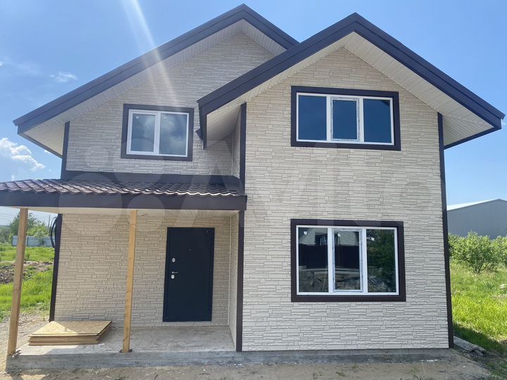 Дом 144 м² на участке 10 сот.