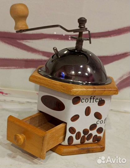 Шикарная кофемолка, рабочий элемент дизайна