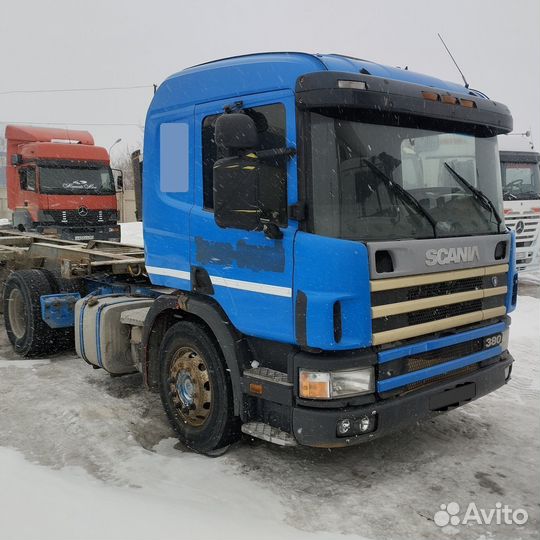 Scania 4-Series с полуприцепом, 2002