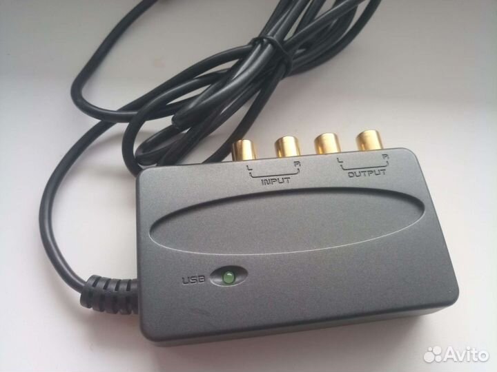 Behringer UCA200 звуковая карта