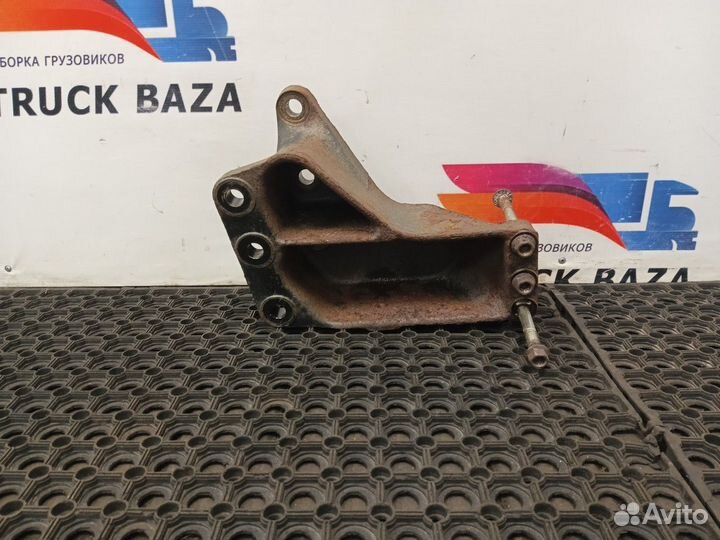 Кронштейн гура Man TGA, Man TGX