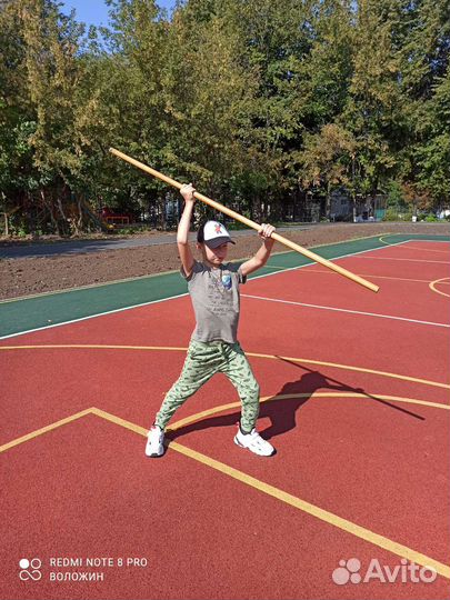 Посох (бо) /шест, дзë, тренировочное оружие карате