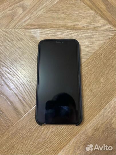 iPhone Xs, 64 ГБ