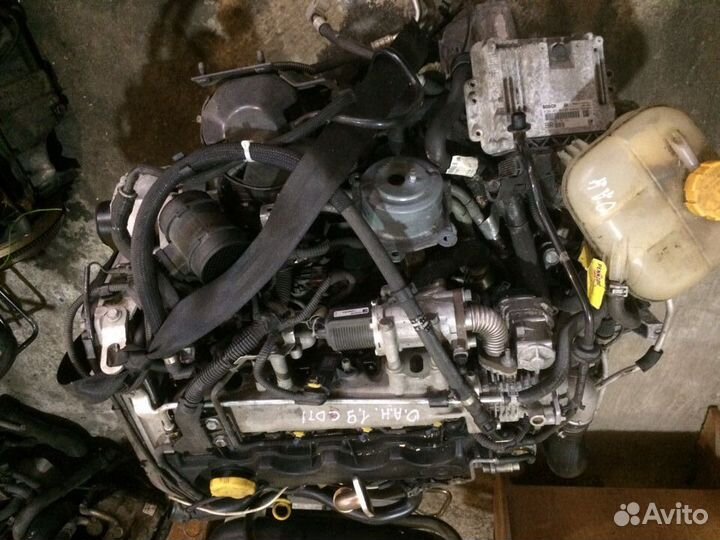 Двигатель Астра H Вектра C Зафира Б Z19DTH столбик