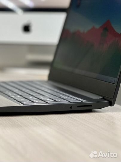 Ноут Lenovo / Ryzen 5, Vega 8, 8GB / Гарантия