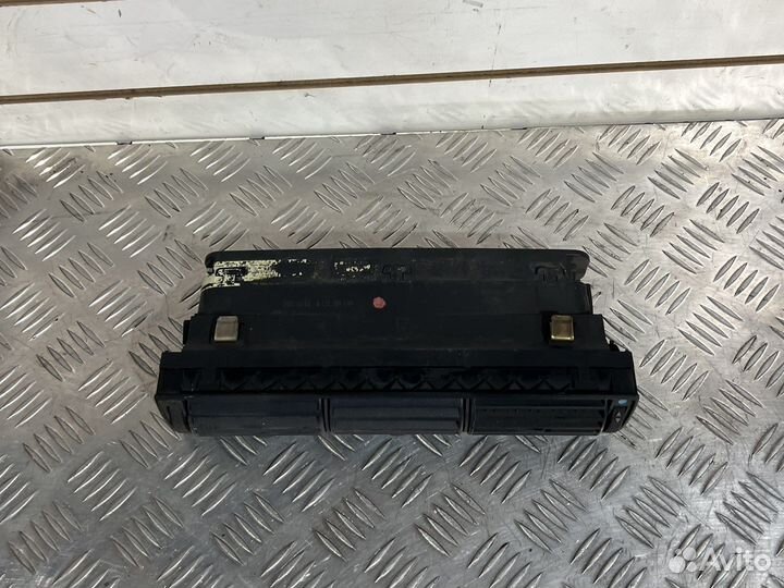 Дефлектор audi 100 c4