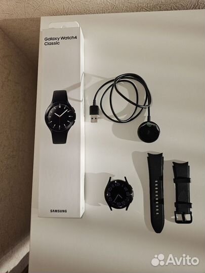 Samsung Galaxy watch 4 classic 42mm