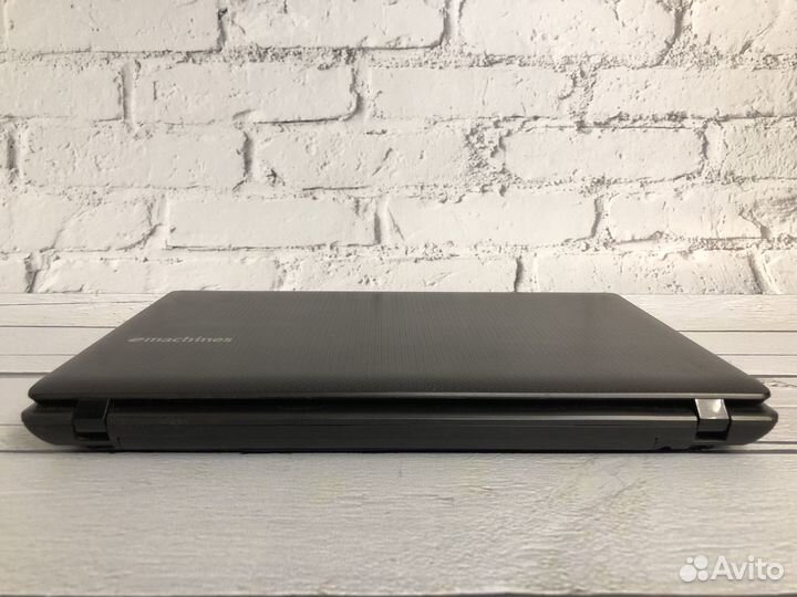 Ноутбук emachines