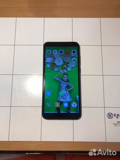 Переклейка стекла дисплея