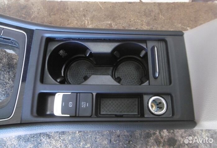 Центральный тоннель подлокотник VW golf 7 рест