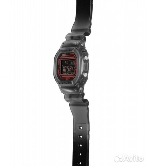 Часы наручные Casio G-Shock DW-B5600G-1E