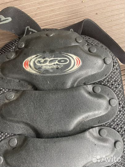 Защита для сноуборда мужская 48