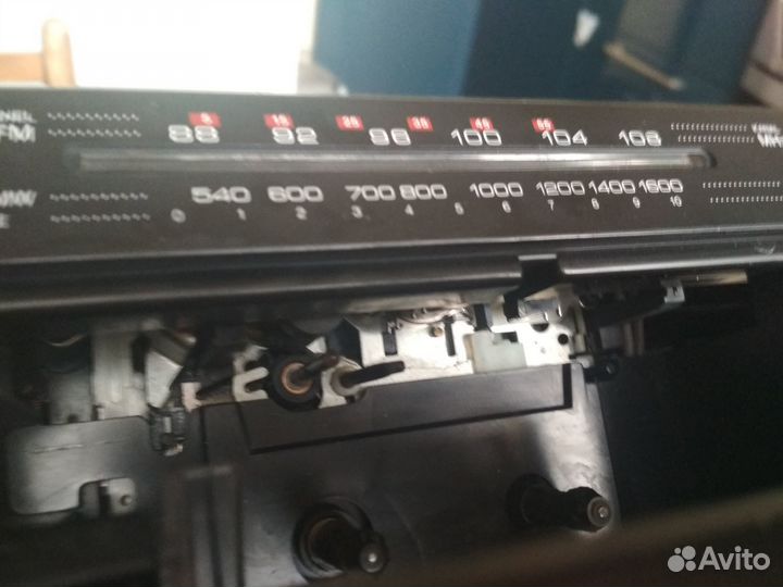 Магнитола sharp WQ-T202