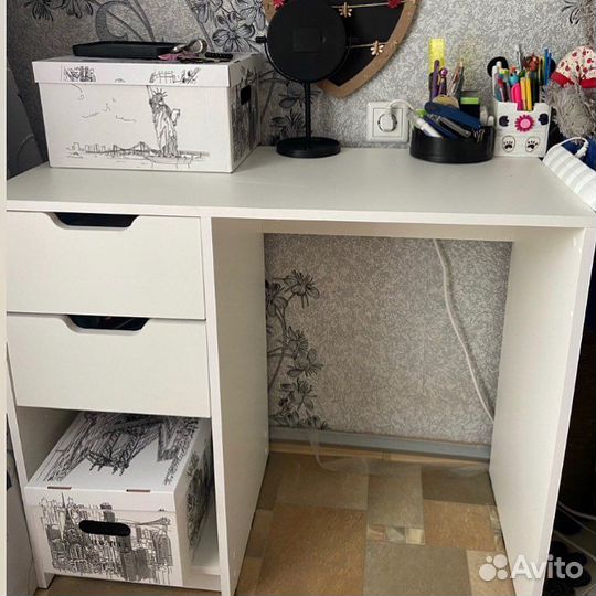 Стол письменный компьютерный