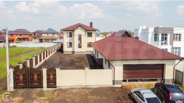 Дом 190 м² на участке 10 сот.