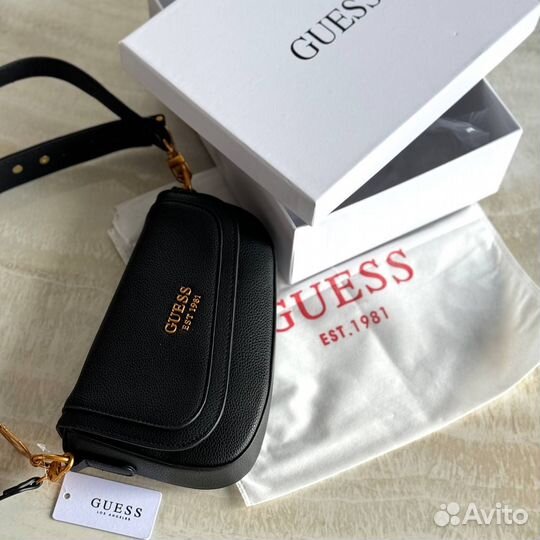 Сумка женская Guess